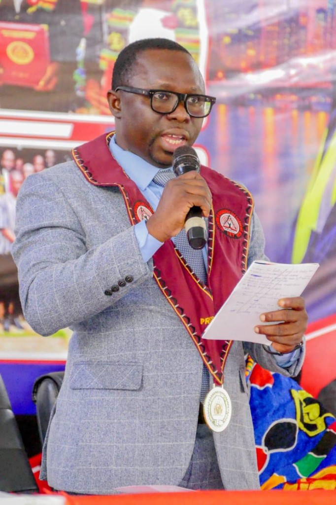 The President of IET-GH delivering the induction address