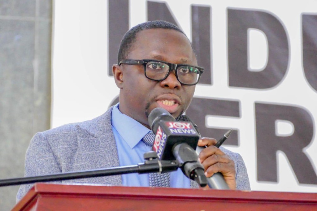 The President speaking to the media at the induction